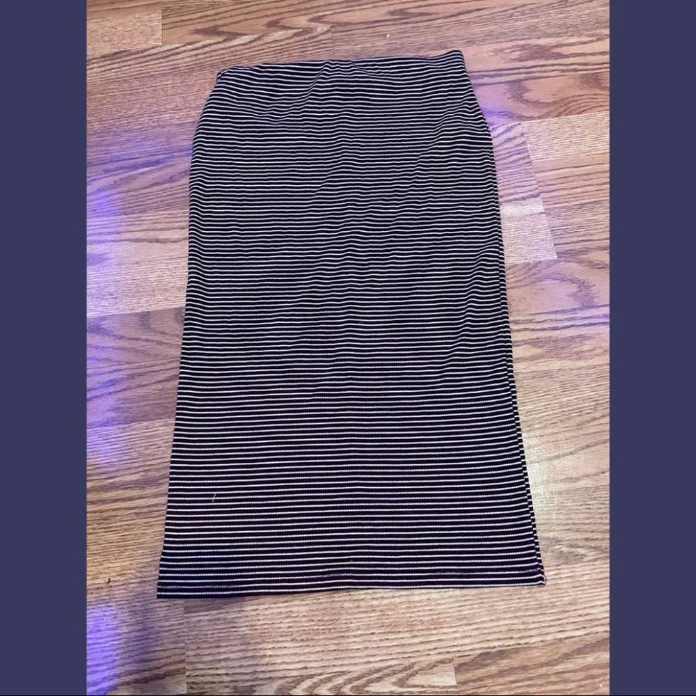 Striped skirt